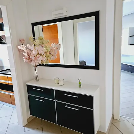 5 Pietro Apartamentowca W Sercu Poznania Apartmán Poznaň