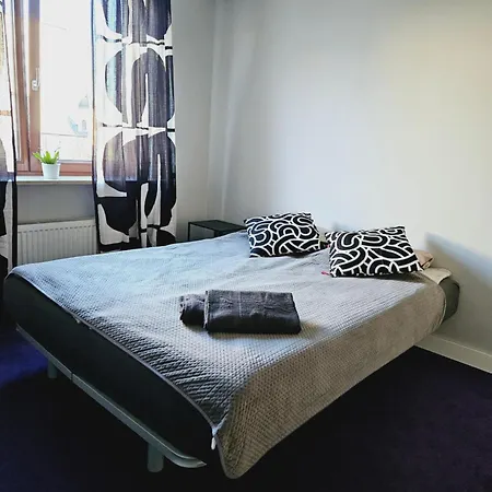 5 Pietro Apartamentowca W Sercu Poznania
