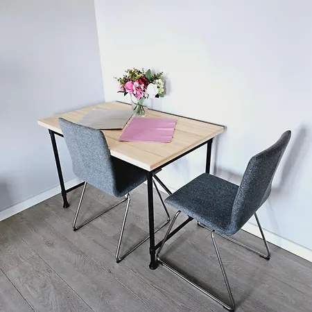 Lägenhet 5 Pietro Apartamentowca W Sercu Poznania